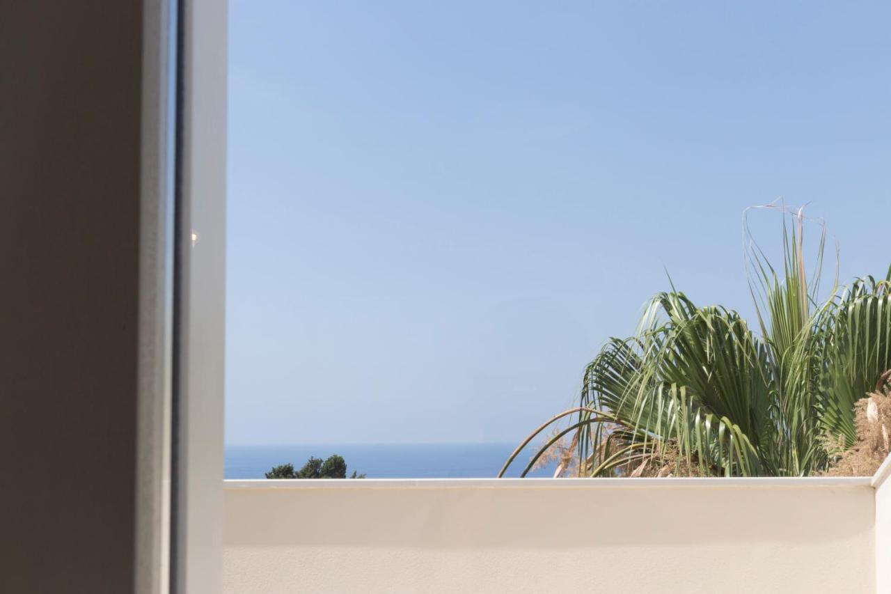 Suite Hotel L'Oasi Di Riaci (Adults Only) Santa Domenica  Exterior photo