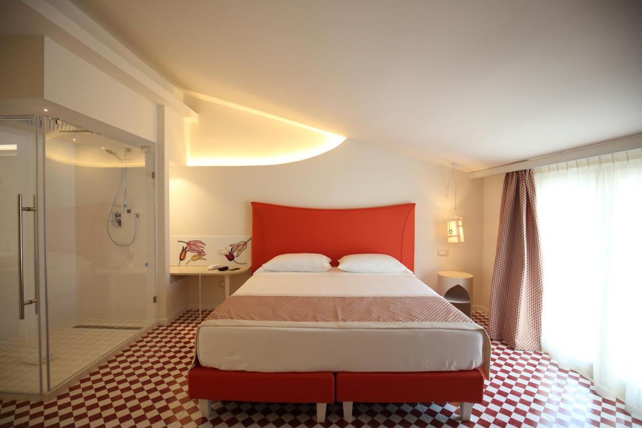 Suite Hotel L'Oasi Di Riaci (Adults Only) Santa Domenica  Exterior photo