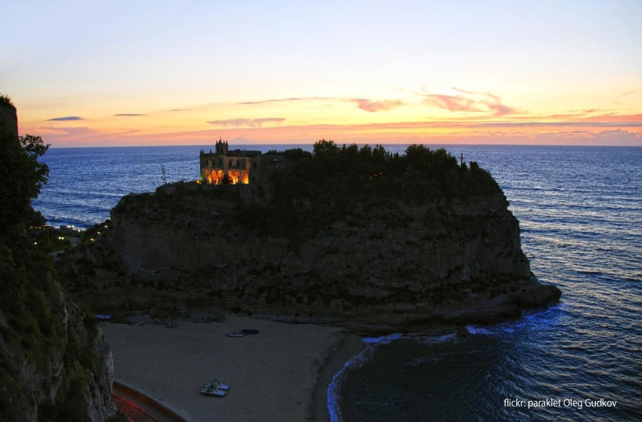 Suite Hotel L'Oasi Di Riaci (Adults Only) Santa Domenica  Exterior photo