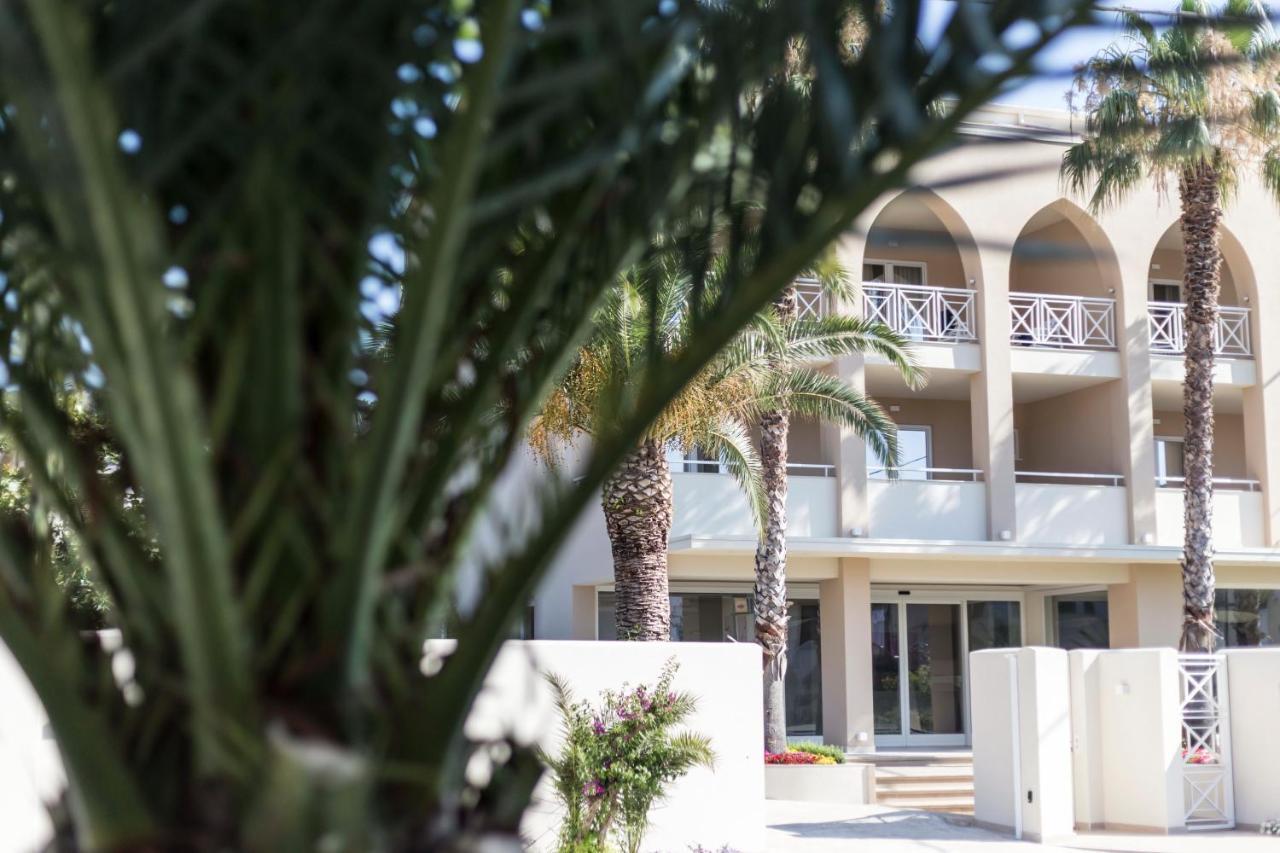 Suite Hotel L'Oasi Di Riaci (Adults Only) Santa Domenica  Exterior photo